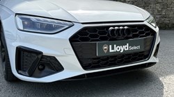 2021 (71) AUDI A4 35 TFSI Black Edition 5dr S Tronic 3417903