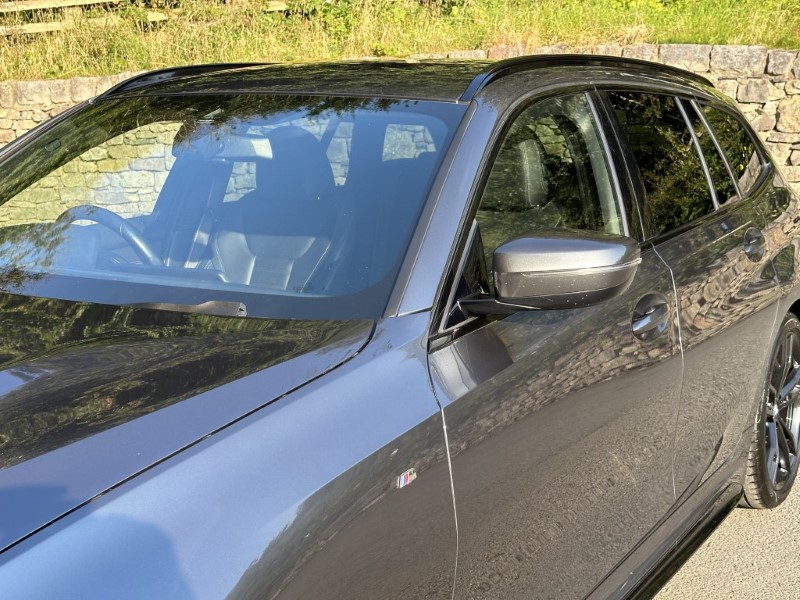 2020 (20) BMW 3 SERIES 320d M Sport 5dr Touring 3518874