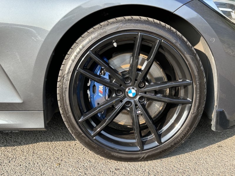 2020 (20) BMW 3 SERIES 320d M Sport 5dr Touring 3518899