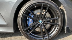 2020 (20) BMW 3 SERIES 320d M Sport 5dr Touring 3518899