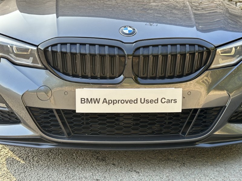 2020 (20) BMW 3 SERIES 320d M Sport 5dr Touring 3518891