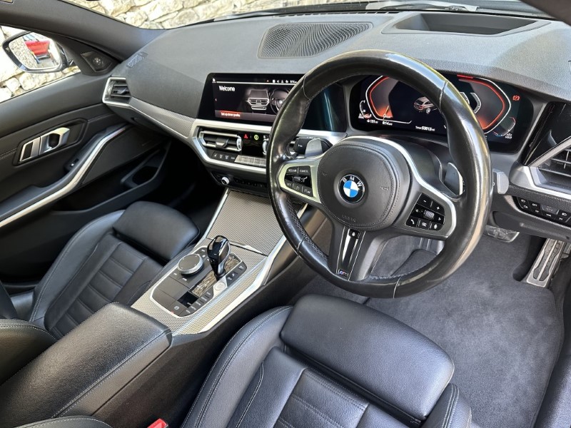 2020 (20) BMW 3 SERIES 320d M Sport 5dr Touring 3518825