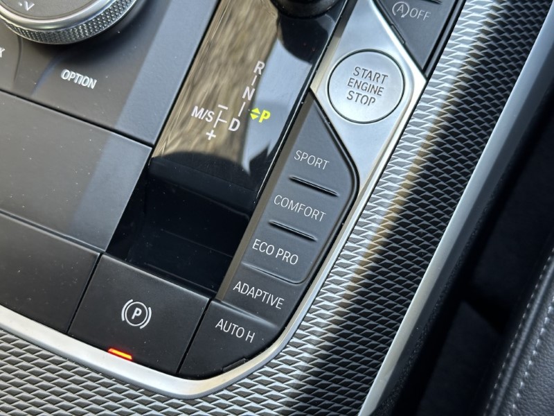 2020 (20) BMW 3 SERIES 320d M Sport 5dr Touring 3518845