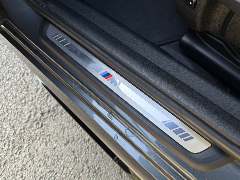 2020 (20) BMW 3 SERIES 320d M Sport 5dr Touring 3518868