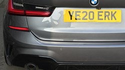 2020 (20) BMW 3 SERIES 320d M Sport 5dr Touring 3518830