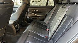 2020 (20) BMW 3 SERIES 320d M Sport 5dr Touring 3518869