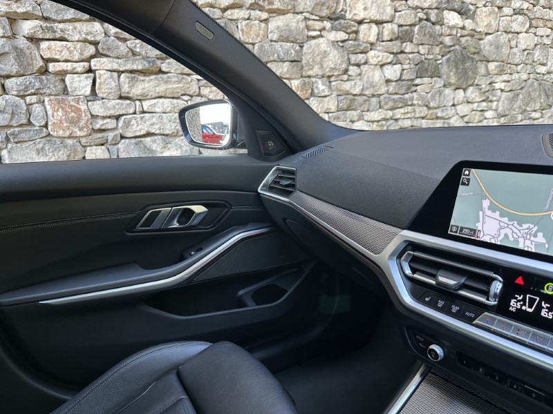 2020 (20) BMW 3 SERIES 320d M Sport 5dr Touring 3518846