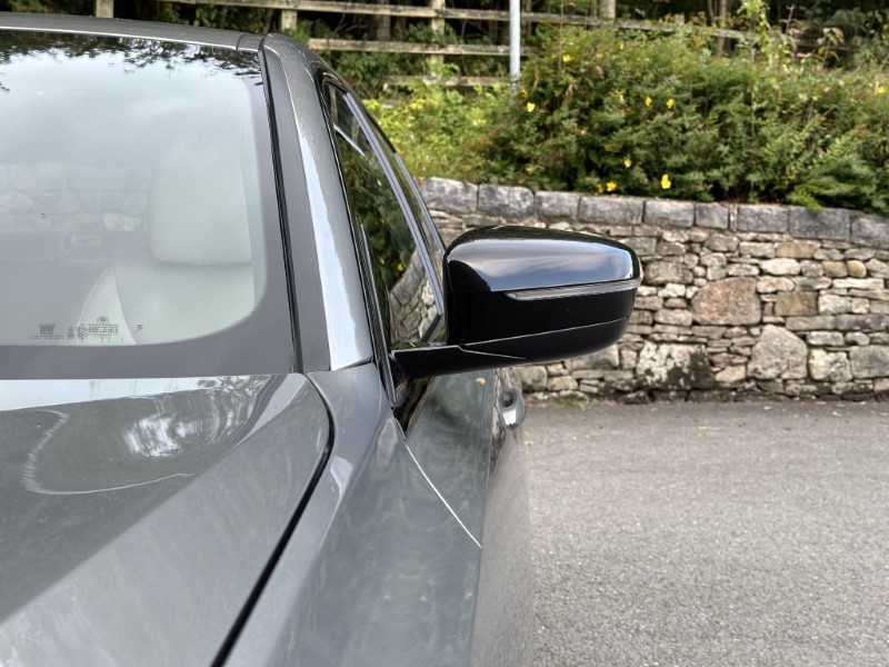 2019 (69) BMW 3 SERIES M340i xDrive 4dr Saloon  3521566