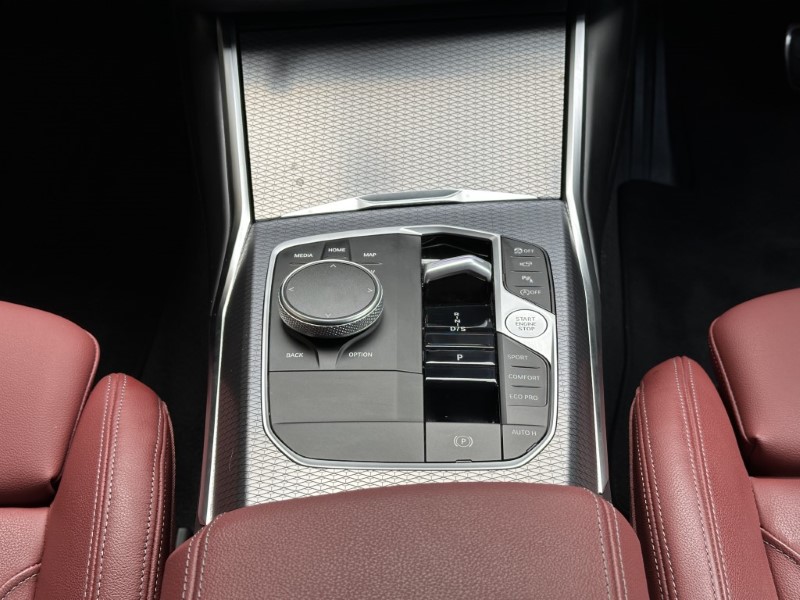 2024 (73) BMW 3 SERIES 320i M Sport 4dr Step Auto 3444371