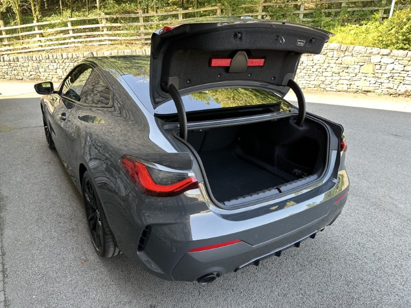 2023 (23) BMW 4 SERIES 420d xDrive MHT M Sport Pro Edition 2dr Step Auto 3480950