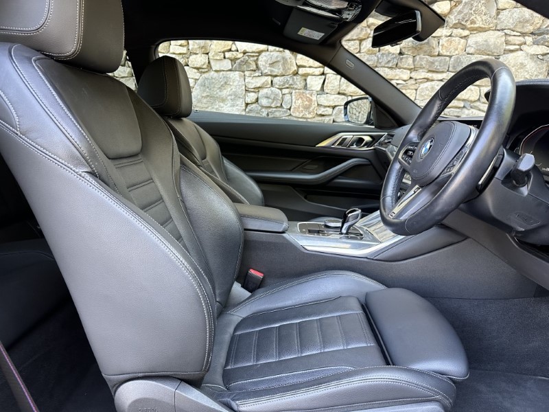 2023 (23) BMW 4 SERIES 420d xDrive MHT M Sport Pro Edition 2dr Step Auto 3480952