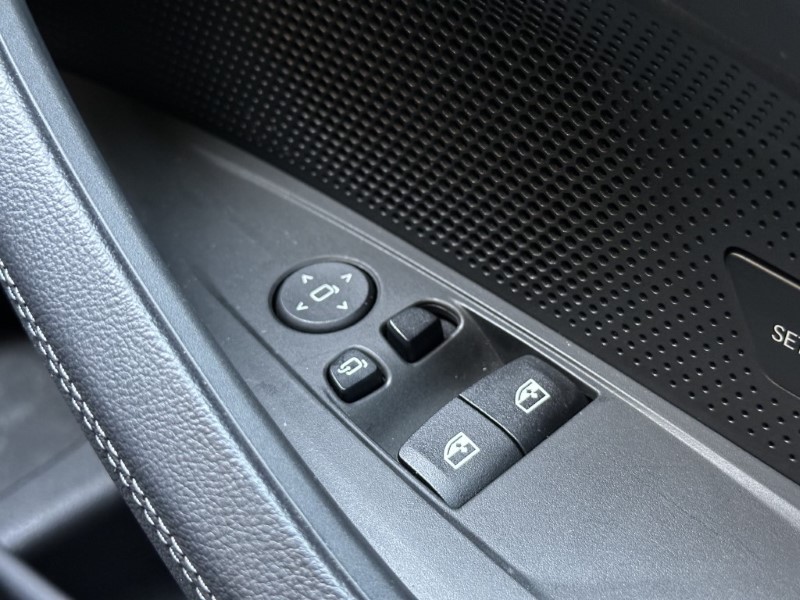 2023 (23) BMW 4 SERIES 420d xDrive MHT M Sport Pro Edition 2dr Step Auto 3480970