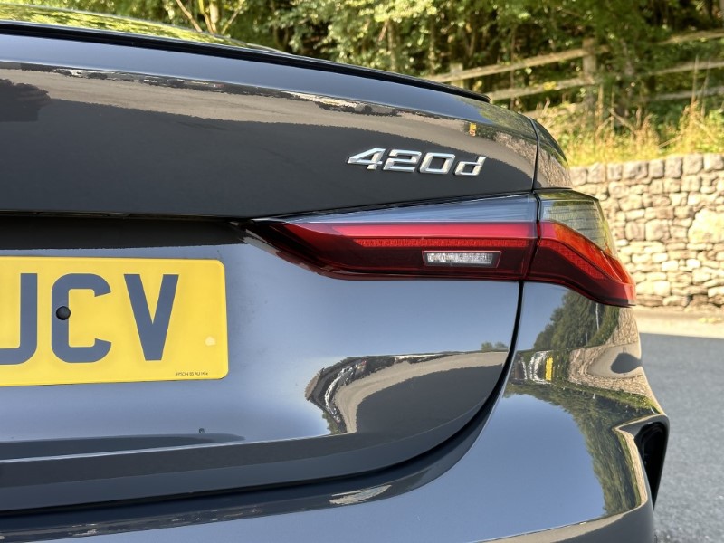 2023 (23) BMW 4 SERIES 420d xDrive MHT M Sport Pro Edition 2dr Step Auto 3480946