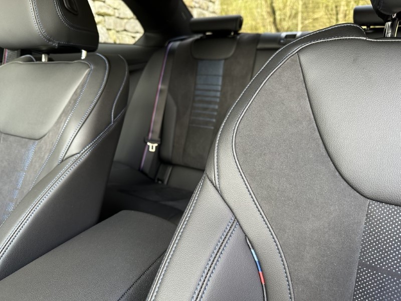 2024 (24) BMW 2 SERIES 220i M Sport 2dr Coupe 3468421