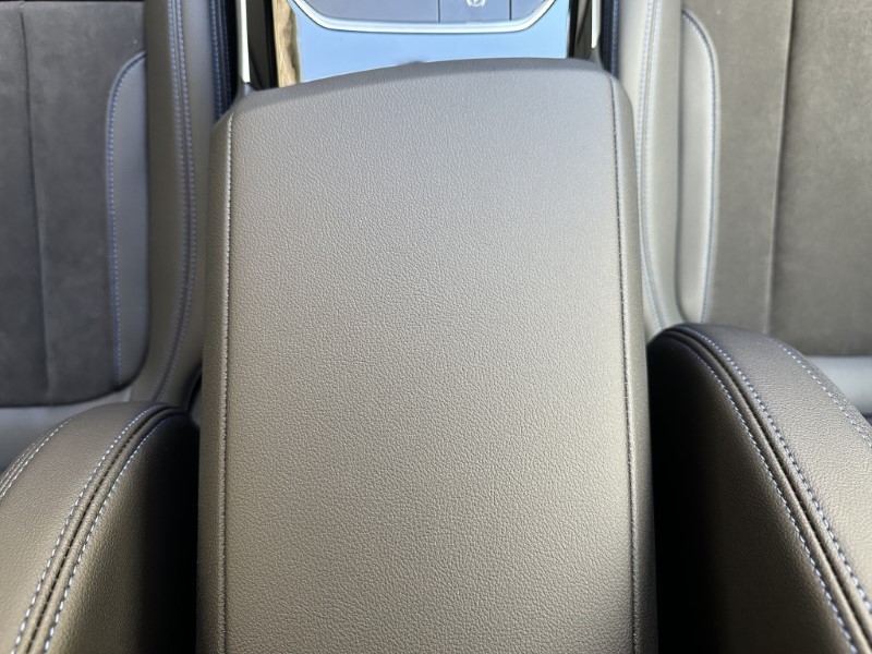 2024 (24) BMW 2 SERIES 220i M Sport 2dr Coupe 3468399