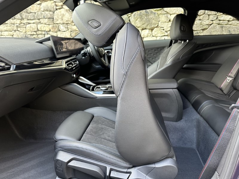 2024 (24) BMW 2 SERIES 220i M Sport 2dr Coupe 3468427