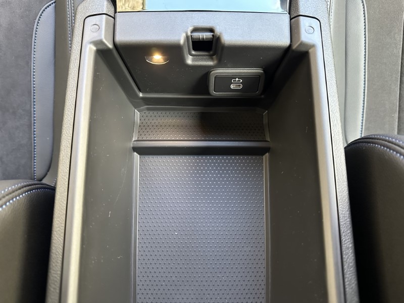 2024 (24) BMW 2 SERIES 220i M Sport 2dr Coupe 3468398