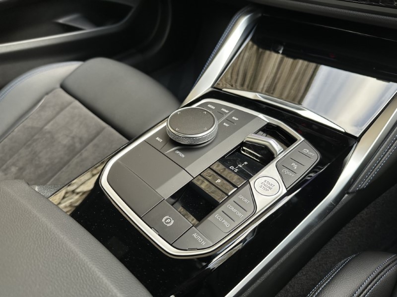 2024 (24) BMW 2 SERIES 220i M Sport 2dr Coupe 3468404