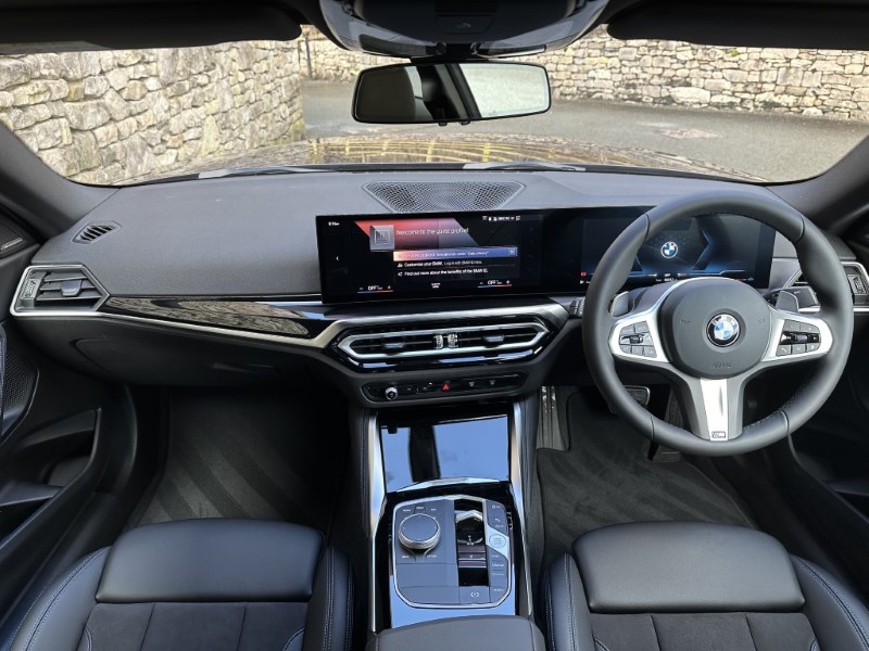 2024 (24) BMW 2 SERIES 220i M Sport 2dr Coupe 3468400