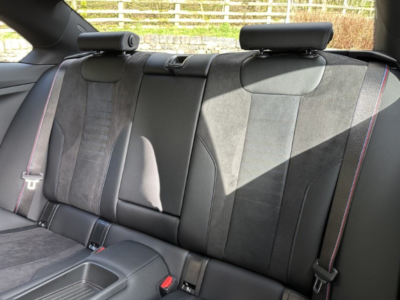 2024 (24) BMW 2 SERIES 220i M Sport 2dr Coupe 3468435