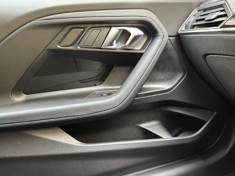 2024 (24) BMW 2 SERIES 220i M Sport 2dr Coupe 3468407