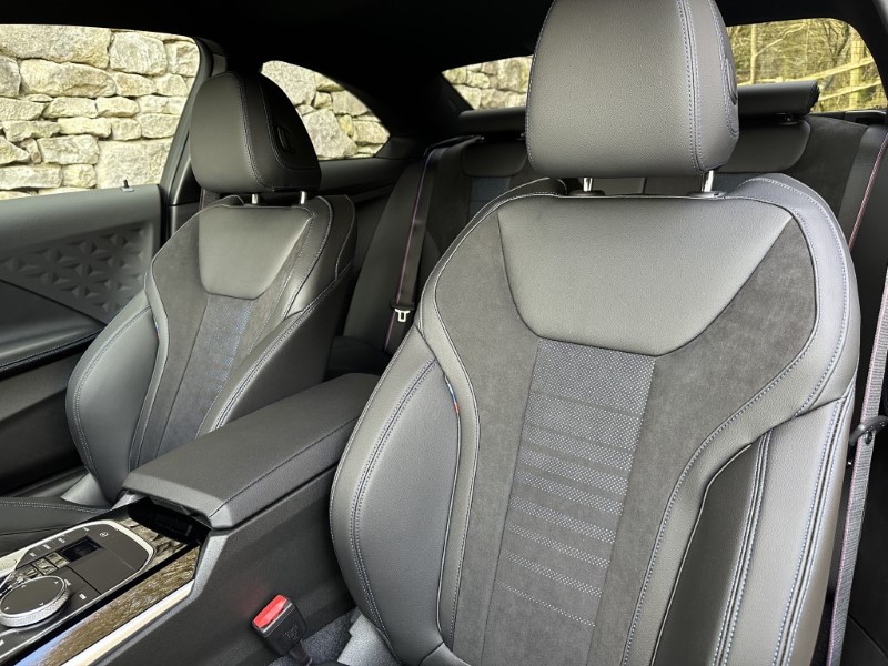 2024 (24) BMW 2 SERIES 220i M Sport 2dr Coupe 3468420