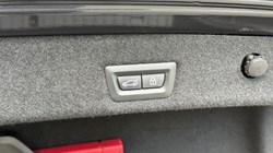 2015 (65) BMW 7 SERIES 730d xDrive M Sport 4dr Saloon 3530391