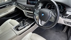 2015 (65) BMW 7 SERIES 730d xDrive M Sport 4dr Saloon 3530393