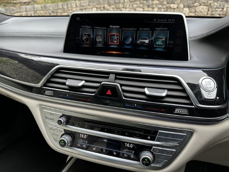 2015 (65) BMW 7 SERIES 730d xDrive M Sport 4dr Saloon 3530460