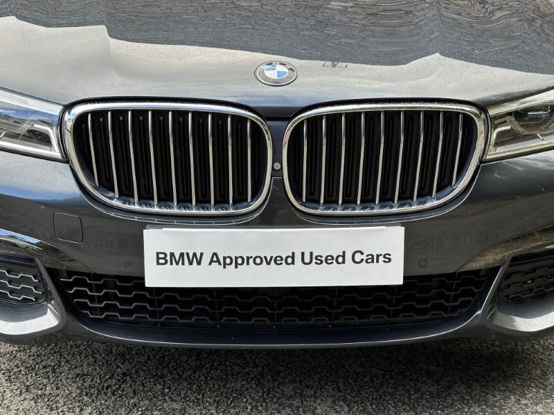 2015 (65) BMW 7 SERIES 730d xDrive M Sport 4dr Saloon 3530404