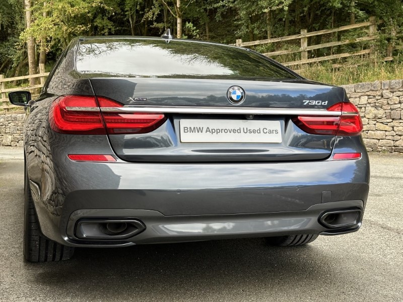 2015 (65) BMW 7 SERIES 730d xDrive M Sport 4dr Saloon 3530389