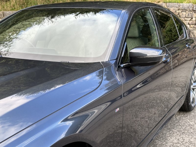 2015 (65) BMW 7 SERIES 730d xDrive M Sport 4dr Saloon 3530419