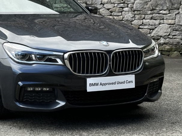 2015 (65) BMW 7 SERIES 730d xDrive M Sport 4dr Saloon 3530636