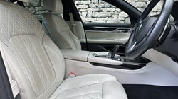 2015 (65) BMW 7 SERIES 730d xDrive M Sport 4dr Saloon 3530394