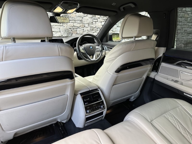 2015 (65) BMW 7 SERIES 730d xDrive M Sport 4dr Saloon 3530426