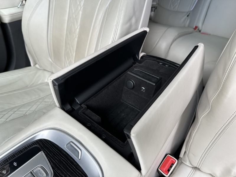 2015 (65) BMW 7 SERIES 730d xDrive M Sport 4dr Saloon 3530454