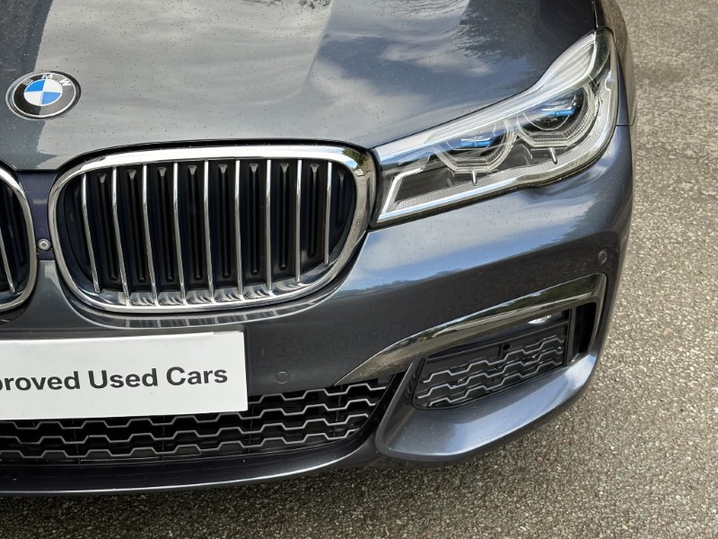 2015 (65) BMW 7 SERIES 730d xDrive M Sport 4dr Saloon 3530400