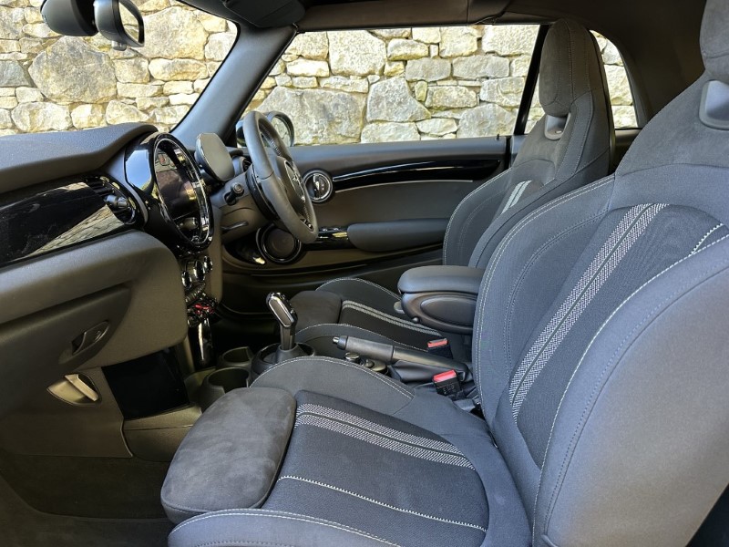 2024 (24) MINI CONVERTIBLE 2.0 Cooper S Sport 2dr Auto 3507370