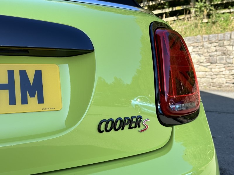 2024 (24) MINI CONVERTIBLE 2.0 Cooper S Sport 2dr Auto 3507340