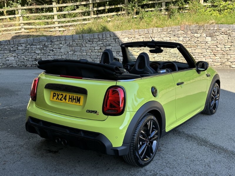 2024 (24) MINI CONVERTIBLE 2.0 Cooper S Sport 2dr Auto 3507412