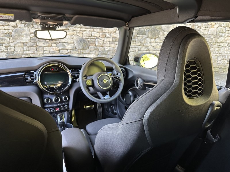 2024 (24) MINI CONVERTIBLE 2.0 Cooper S Sport 2dr Auto 3507388