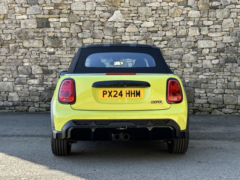 2024 (24) MINI CONVERTIBLE 2.0 Cooper S Sport 2dr Auto 3507380