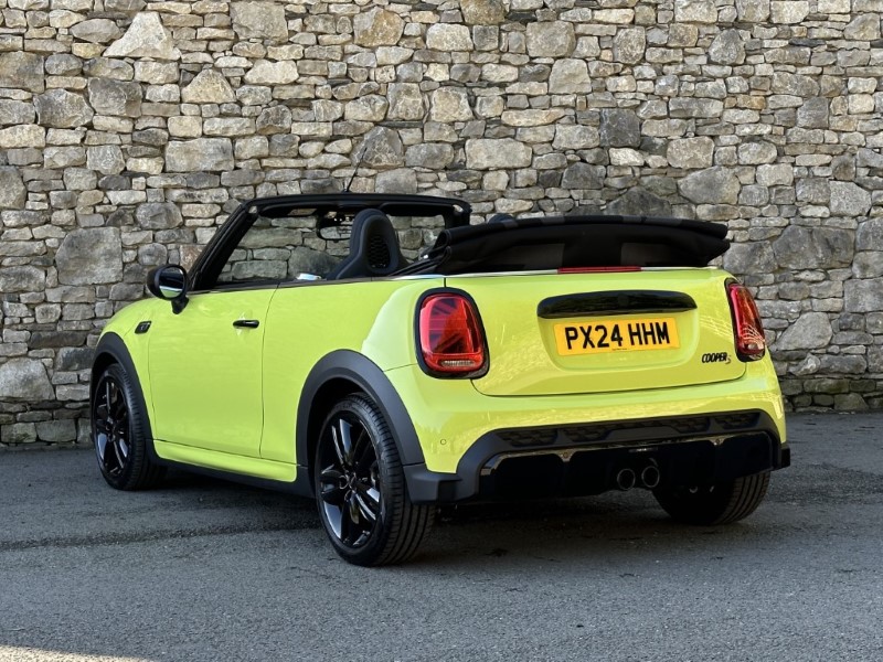 2024 (24) MINI CONVERTIBLE 2.0 Cooper S Sport 2dr Auto 3507421