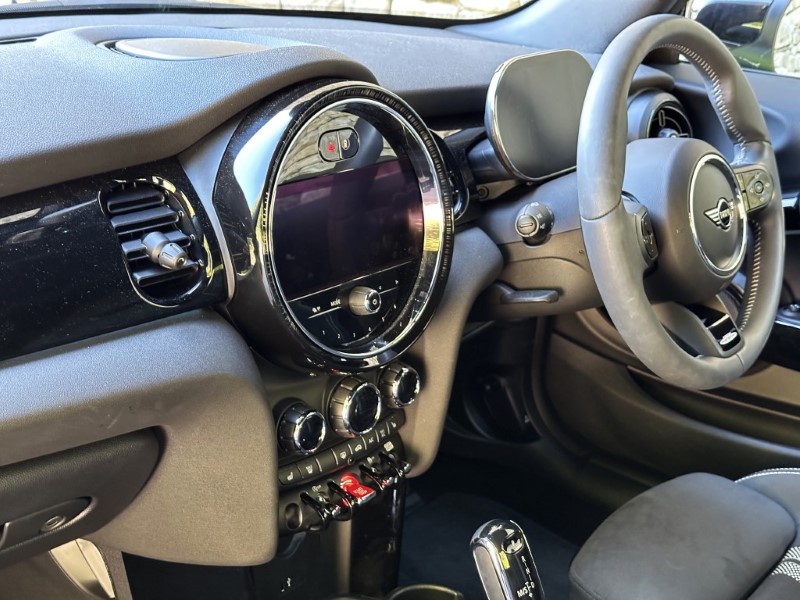 2024 (24) MINI CONVERTIBLE 2.0 Cooper S Sport 2dr Auto 3507371