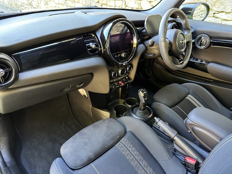 2024 (24) MINI CONVERTIBLE 2.0 Cooper S Sport 2dr Auto 3507369