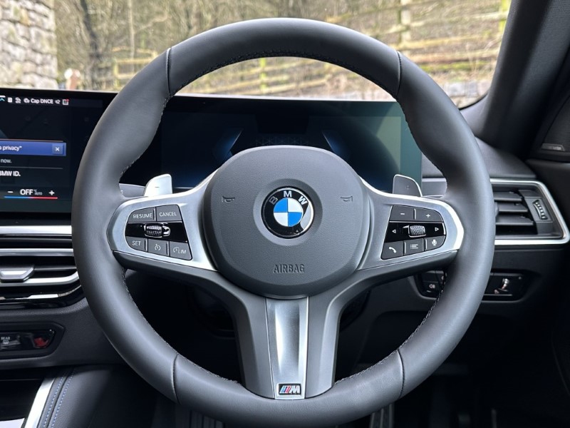 2023 (23) BMW 2 SERIES 220i M Sport 2dr Coupe  3494720