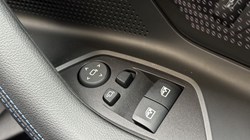 2023 (23) BMW 2 SERIES 220i M Sport 2dr Coupe 3494734