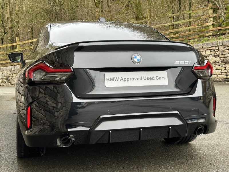 2023 (23) BMW 2 SERIES 220i M Sport 2dr Coupe  3494712