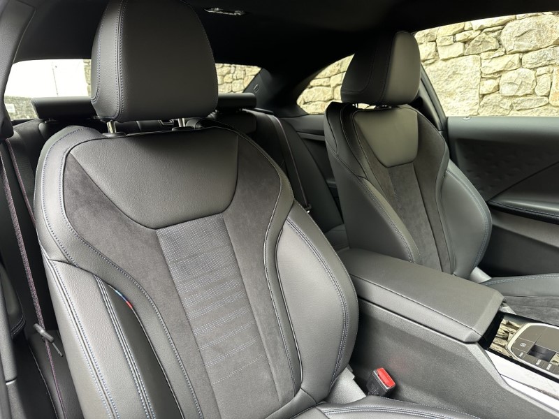 2023 (23) BMW 2 SERIES 220i M Sport 2dr Coupe  3494717