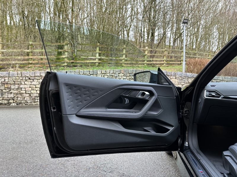 2023 (23) BMW 2 SERIES 220i M Sport 2dr Coupe  3494772